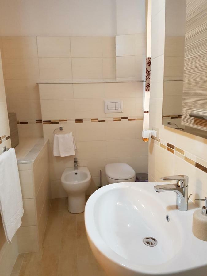 Casa Vacanze La Pavoncella Iglesias Ngoại thất bức ảnh